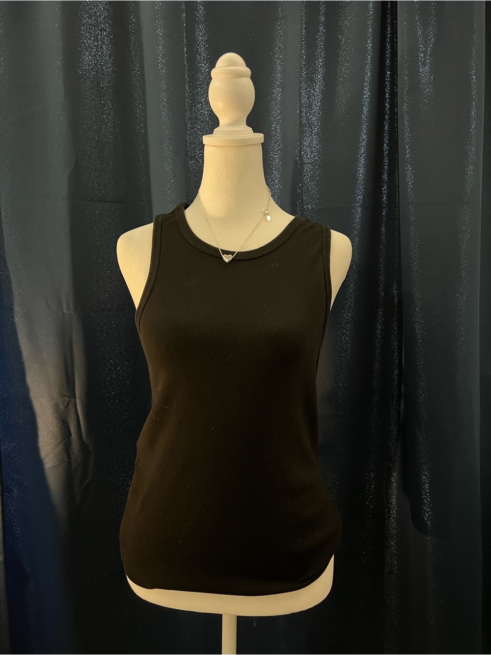 No Boundaries Black Ribbed Tank Top - Size L (12-14)